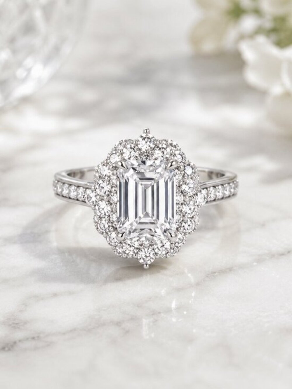 Silver 3.5 CT Emerald Cut Zircon Halo Statement Ring Size 6 NWT